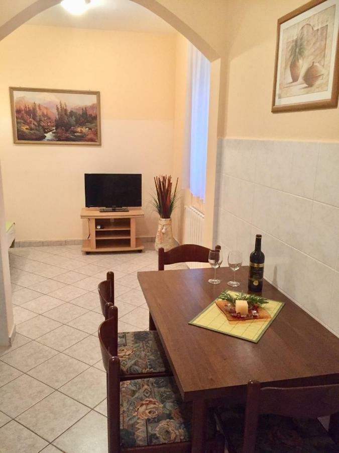 Apartments Marinela Пореч Экстерьер фото