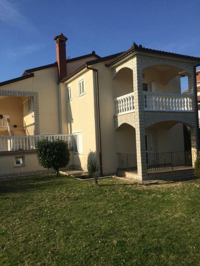 Apartments Marinela Пореч Экстерьер фото